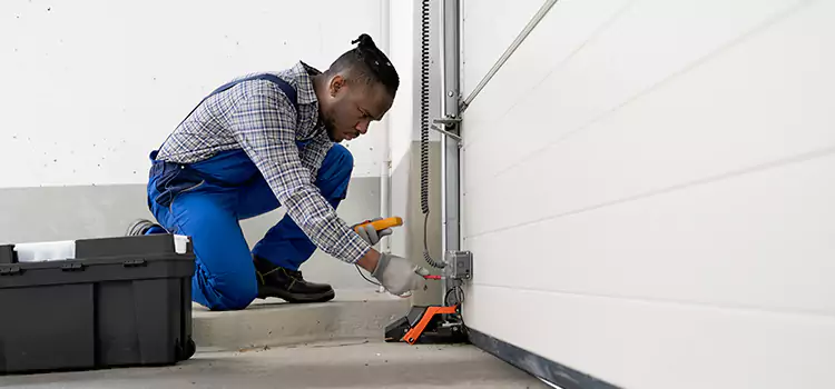 Expert Solutions for Every Garage Lock Need in Chateauguay, QC