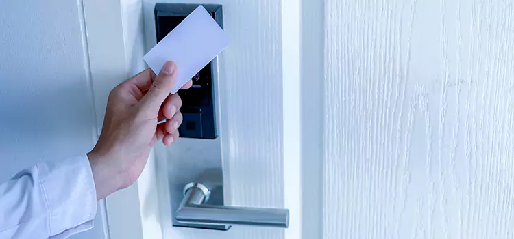 Why Choose Us for Your Keycard Lock Installation in Chateauguay, QC?