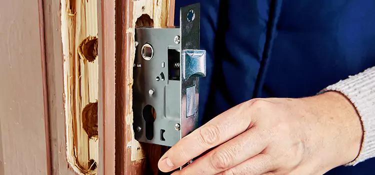 Garage Door Lock Replacement Chateauguay